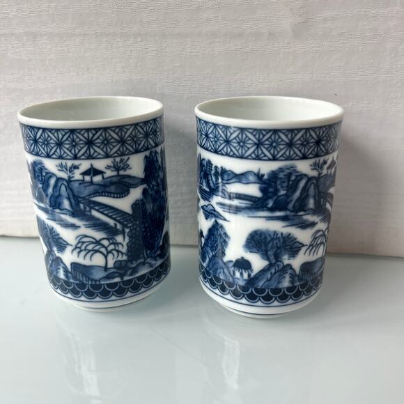 Japanese Blue & White Willow Landscape Tea Cup 6 oz Made in Japan chinoiserie - Picture 8 of 9